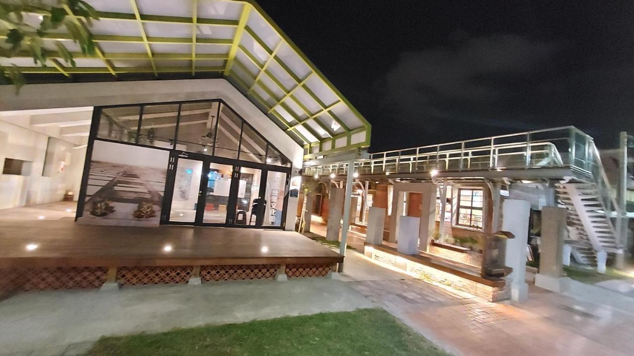 Youngnn Hostel Lukang Luaran gambar